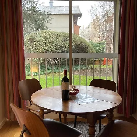 Appartement Vue Sur Jardin, 3 Pieces à Paris Extérieur photo